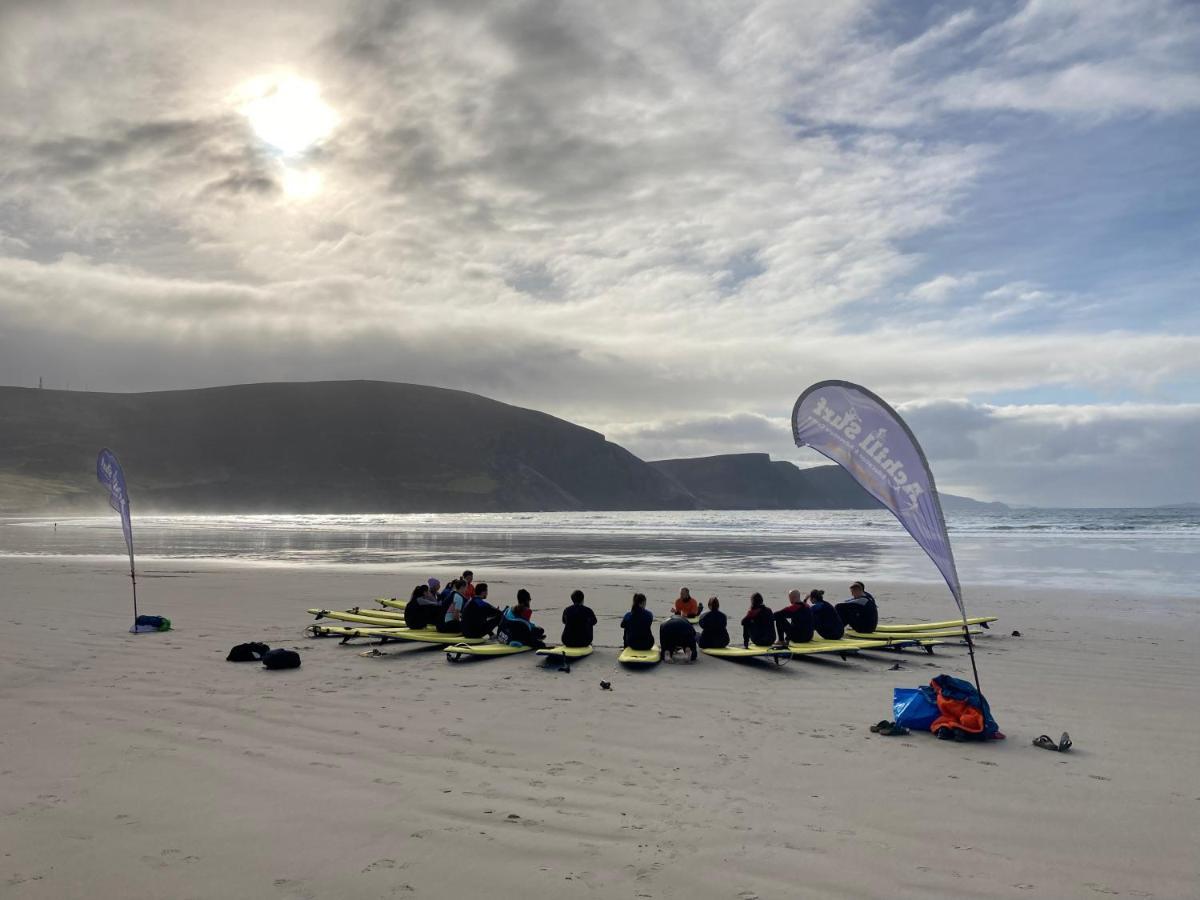 Achill Surf Centre Hostel Bellanasally Exterior photo